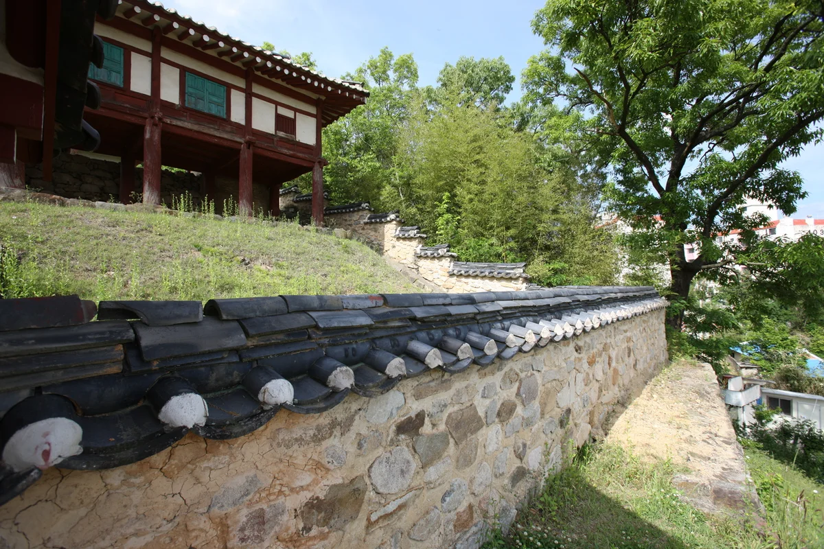 선산향교 - 구미시 유적지 여행