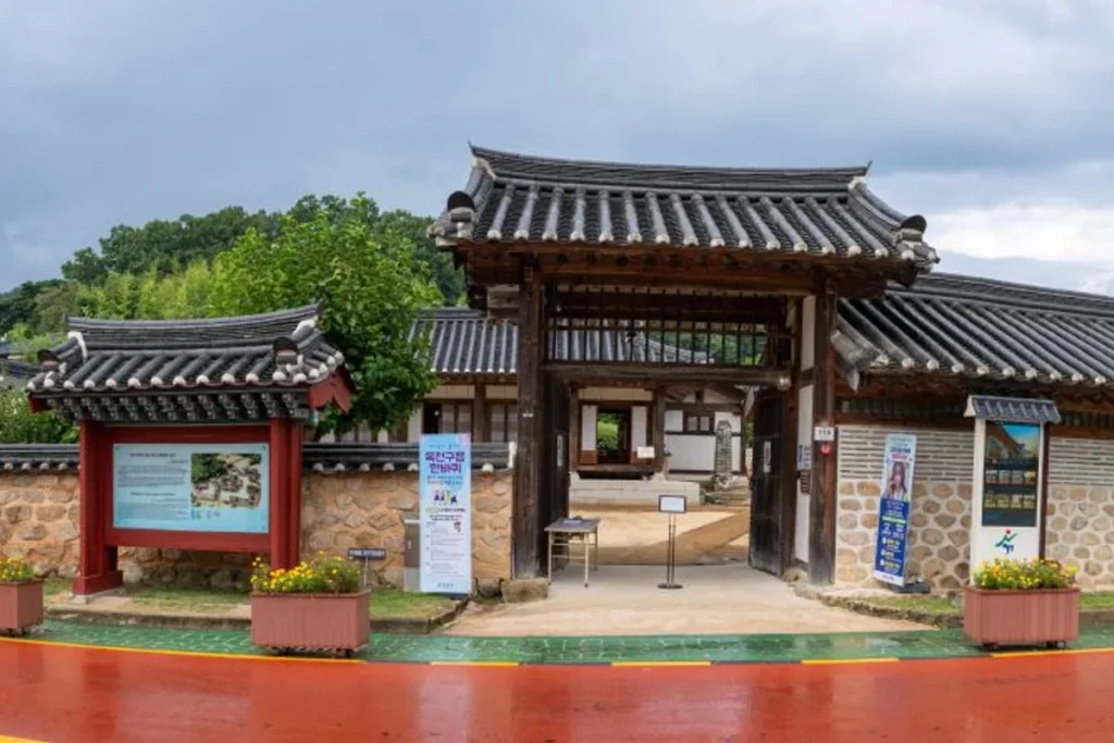 옥천 친구와 여행 (출처 : 한국관광공사)