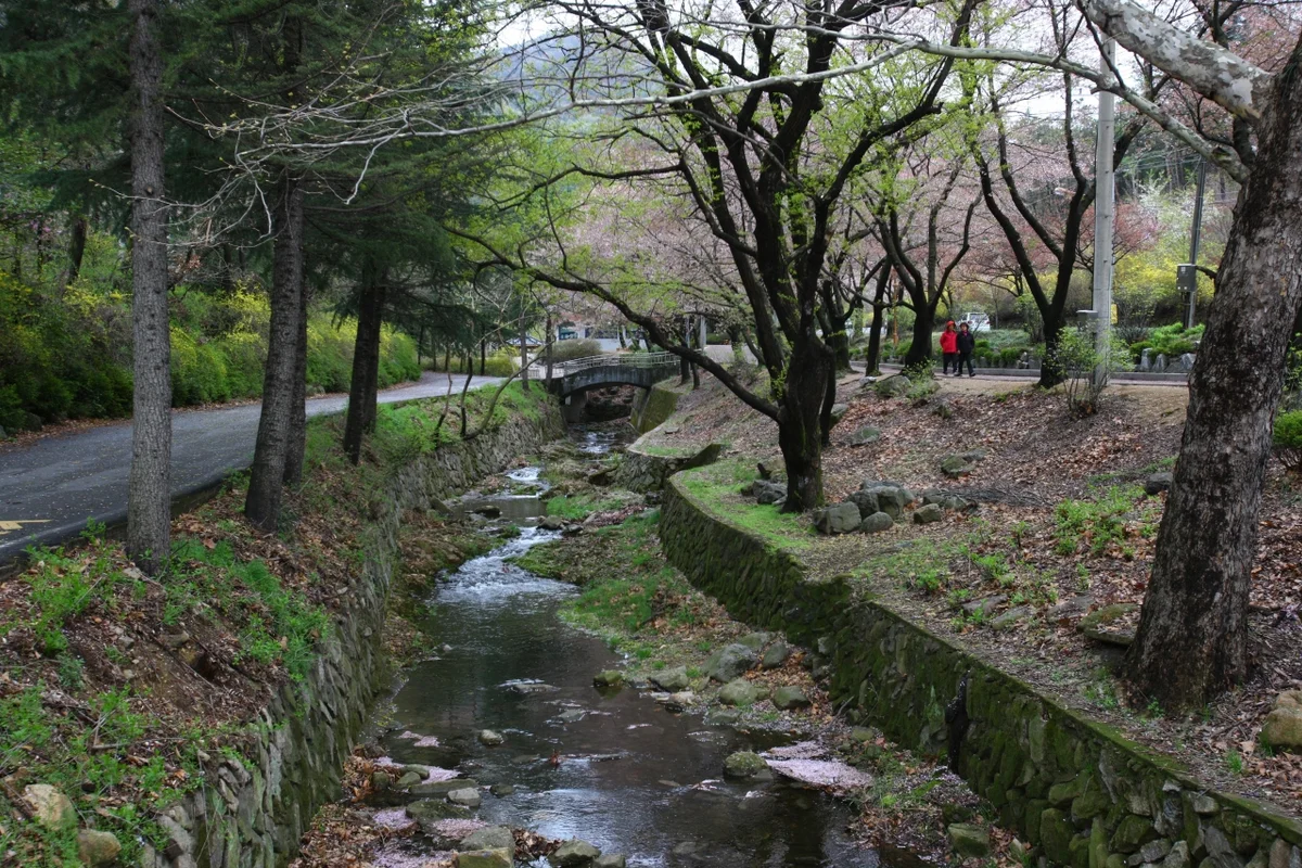 앞산빨래터공원 - 대구여행 여행