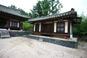 경산 산책 (출처 : 한국관광공사)