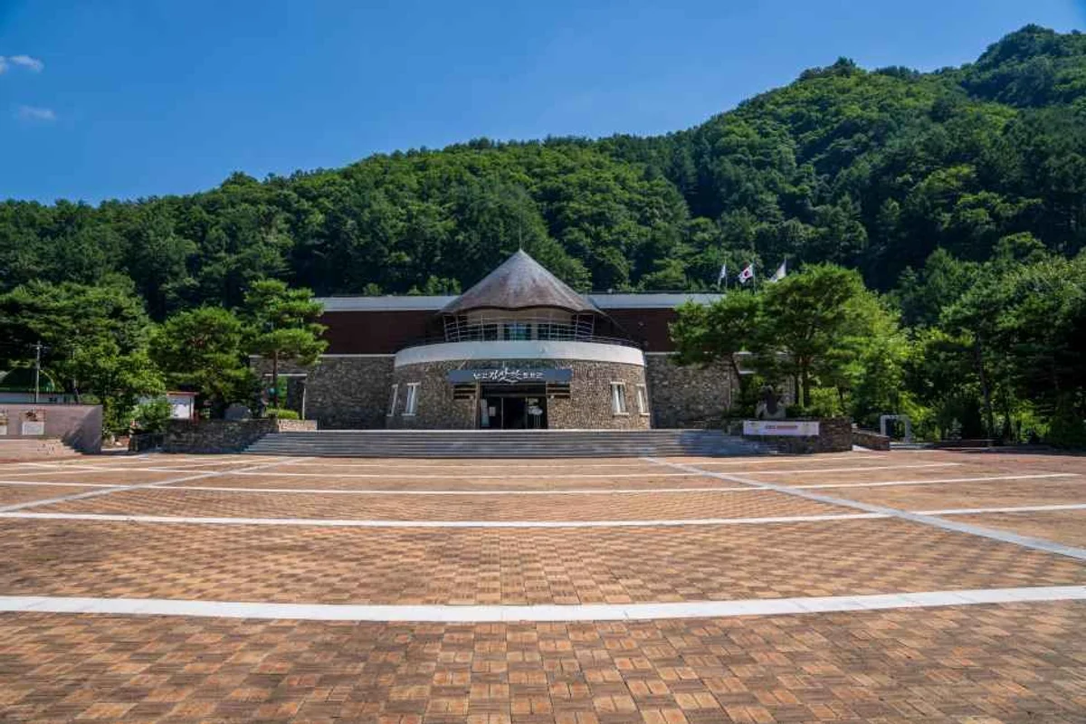 영월 밤에 갈만한곳 (출처 : 한국관광공사)