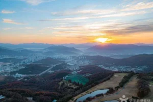 서대문 골프장 (출처 : 한국관광공사)